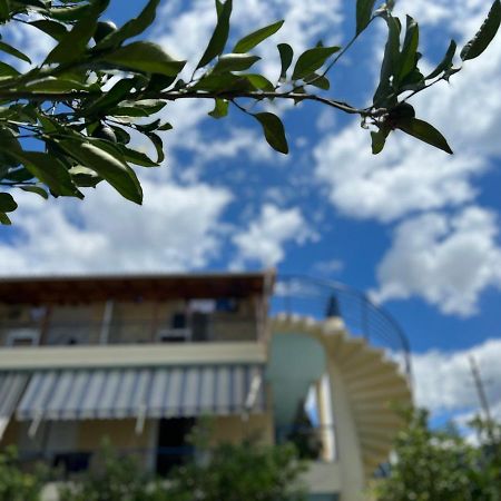 Hotel Portokali Himare Eksteriør bilde