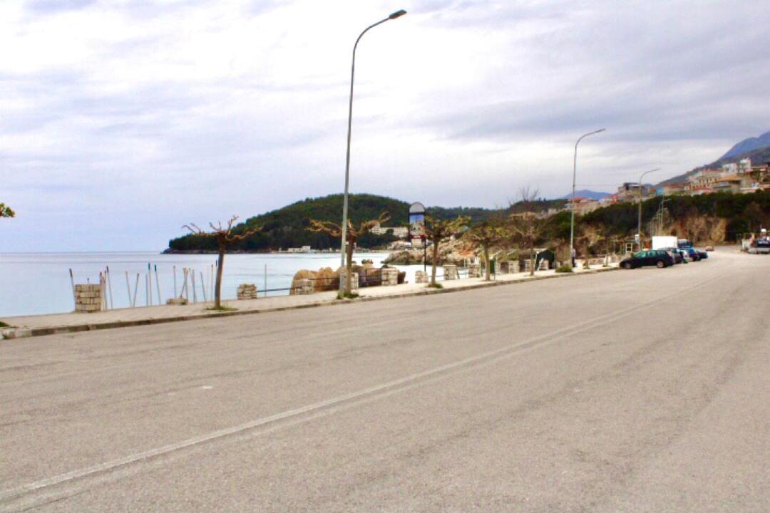 Hotel Portokali Himare Eksteriør bilde