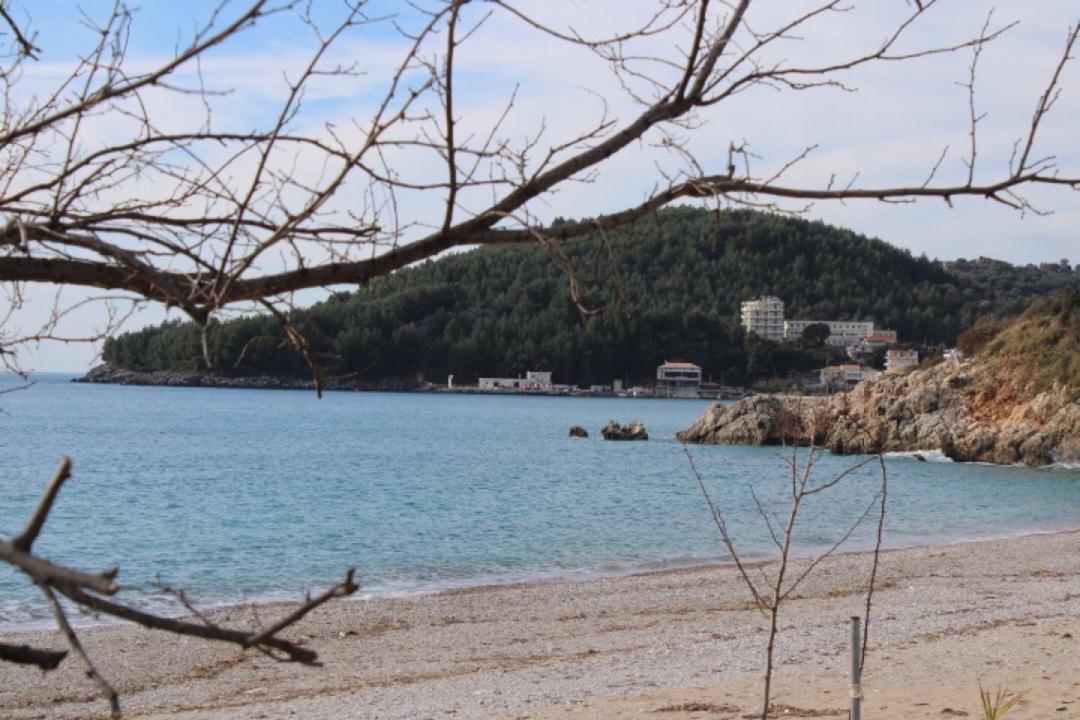 Hotel Portokali Himare Eksteriør bilde