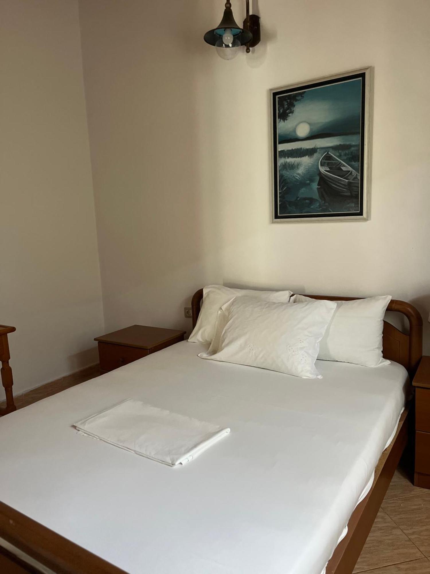 Hotel Portokali Himare Eksteriør bilde