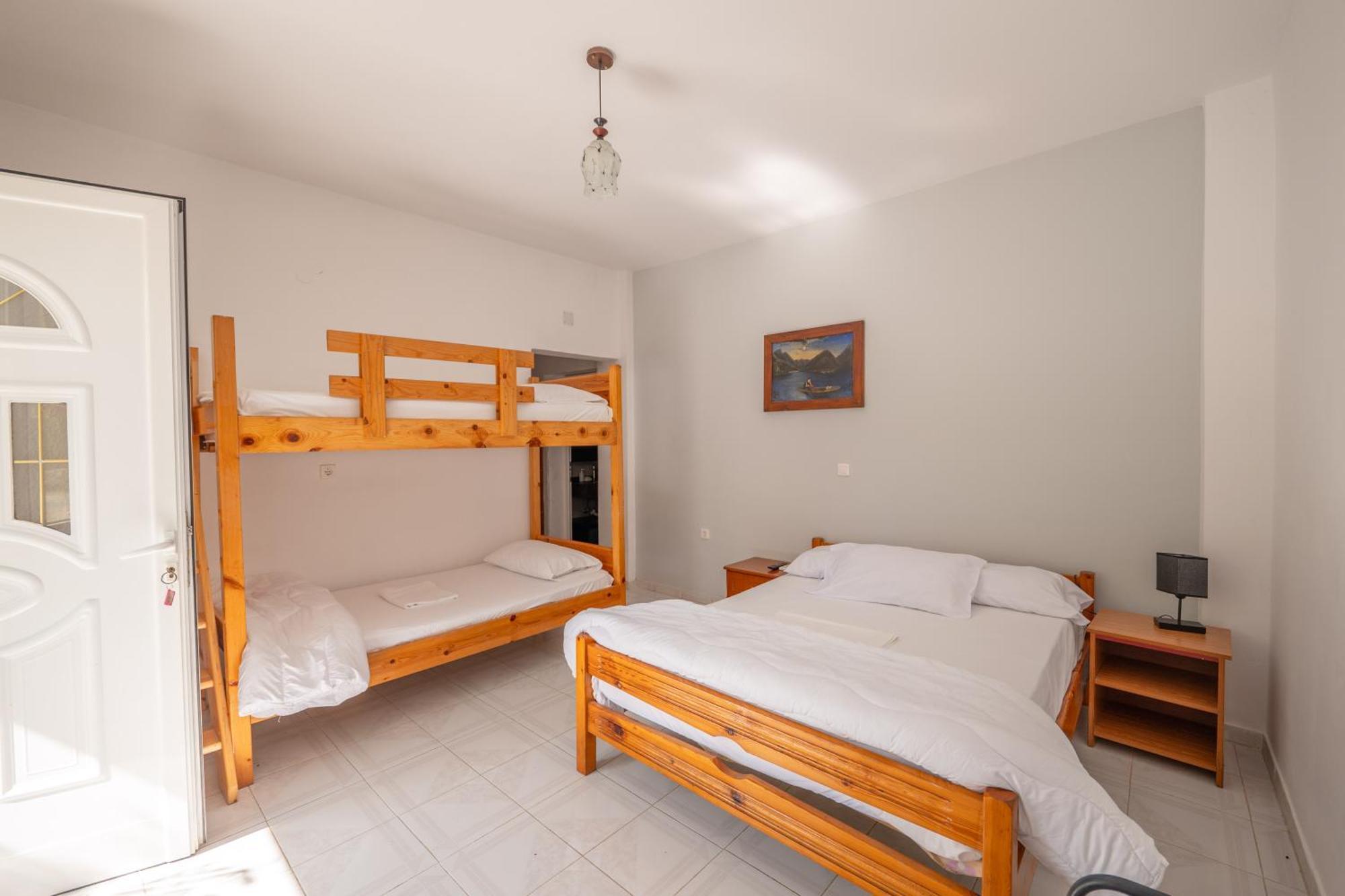 Hotel Portokali Himare Eksteriør bilde