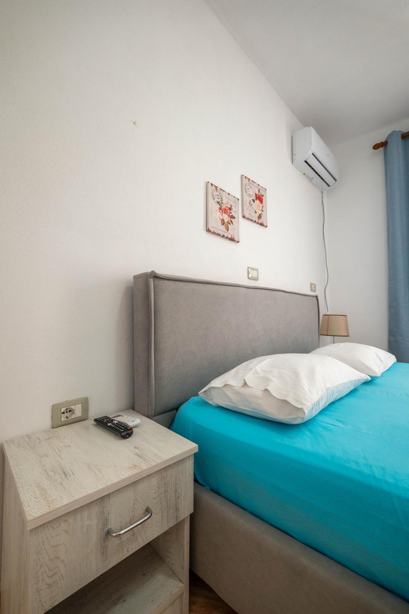 Hotel Portokali Himare Eksteriør bilde