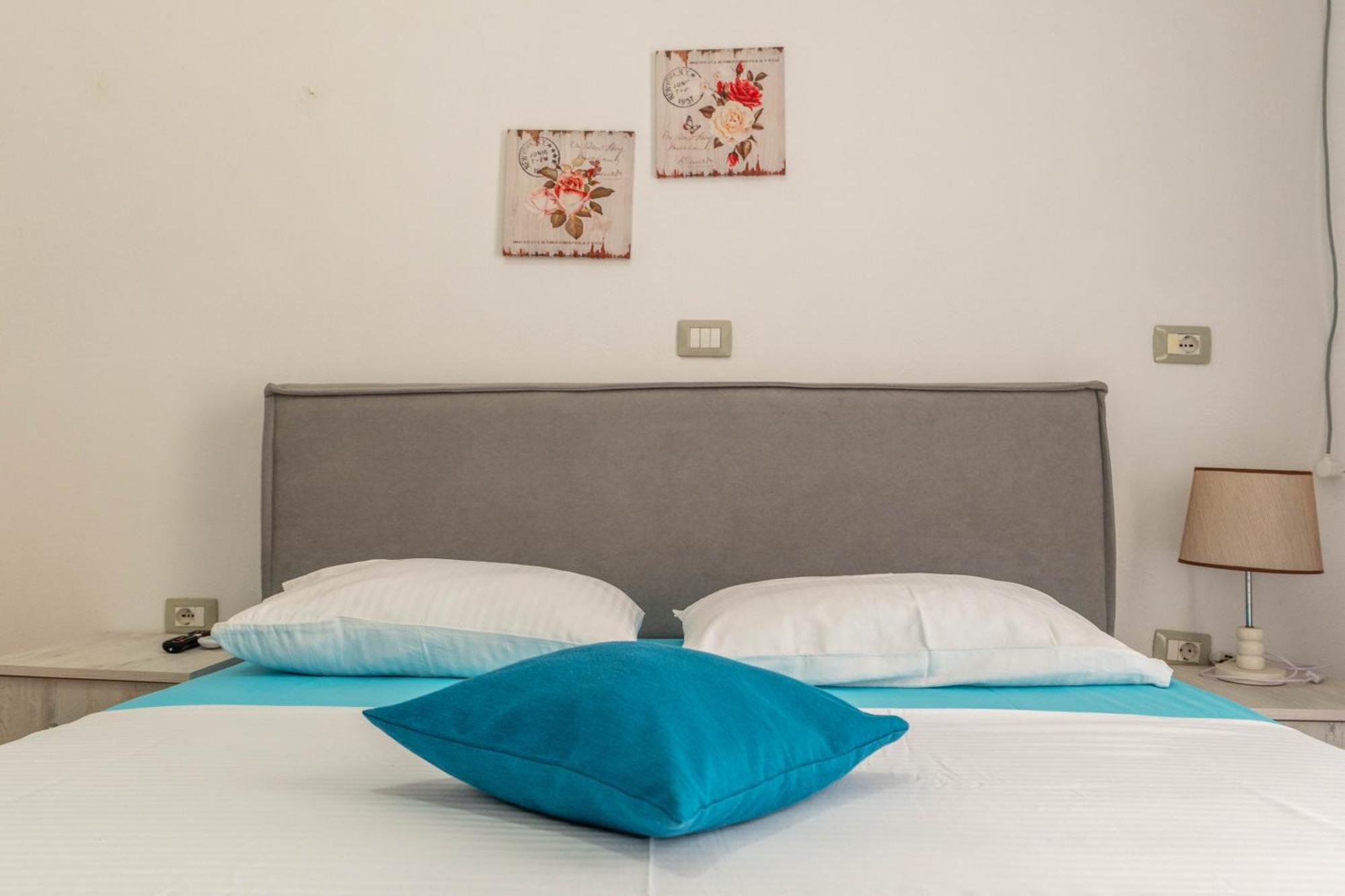 Hotel Portokali Himare Eksteriør bilde