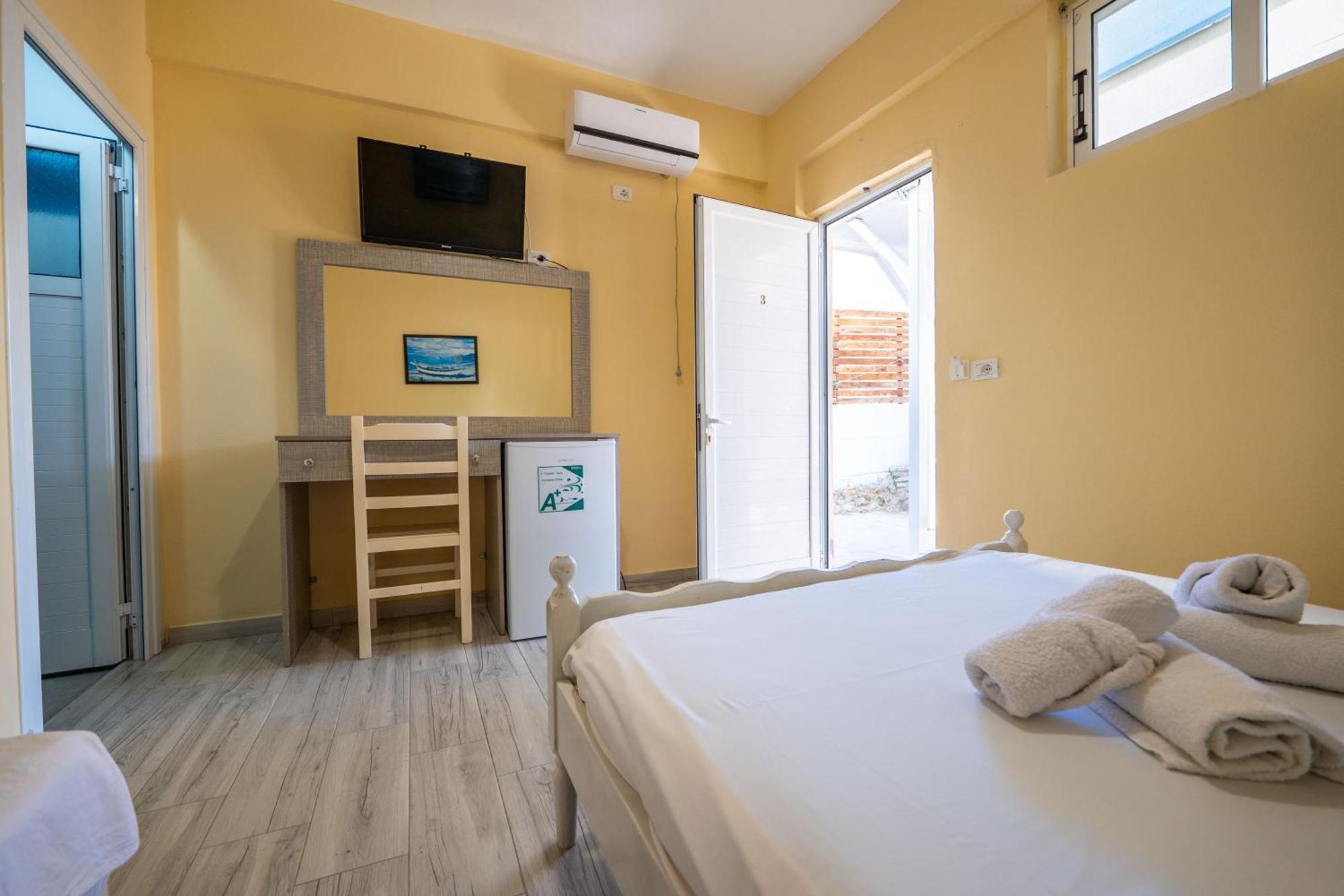 Hotel Portokali Himare Eksteriør bilde