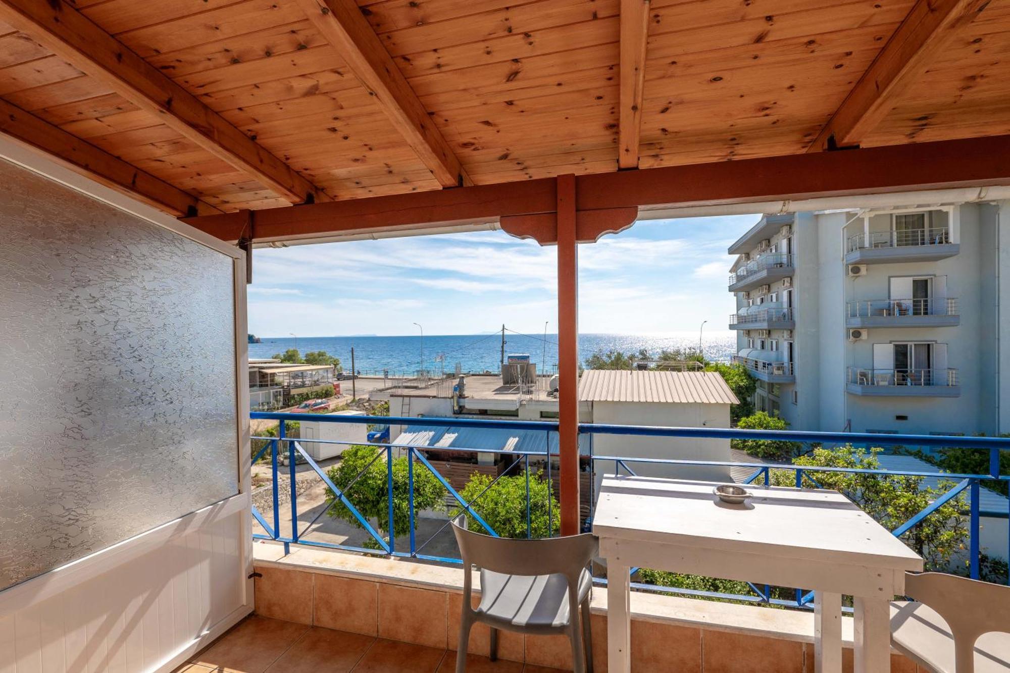 Hotel Portokali Himare Eksteriør bilde