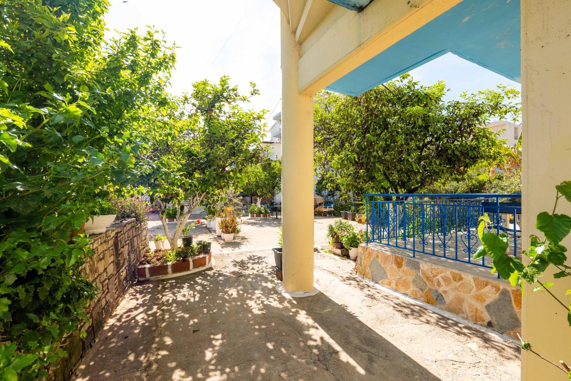 Hotel Portokali Himare Eksteriør bilde